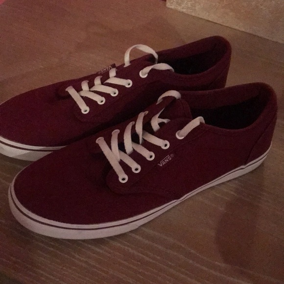 Vans - Picture 2 of 5